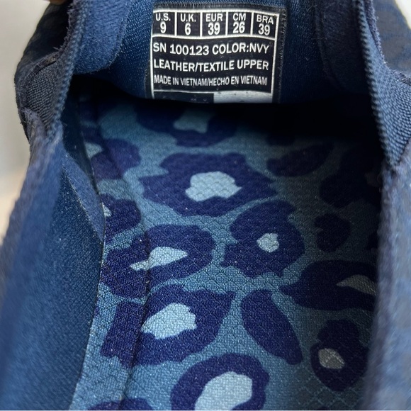 Skechers Madison Ave Womens Slip On Sneakers W/Memory Foam Navy Sz 9 NWOB - Picture 15 of 16